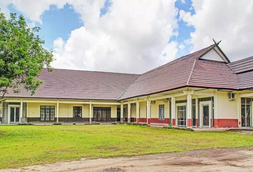 هتل Oyo 90423  Aman