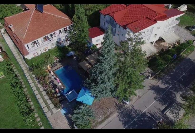 هتل Villa Dionis