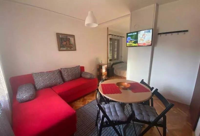 پانسیون Ozrenska Bašta Apartmani