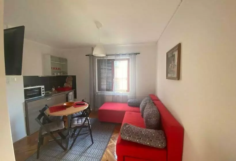پانسیون Ozrenska Bašta Apartmani