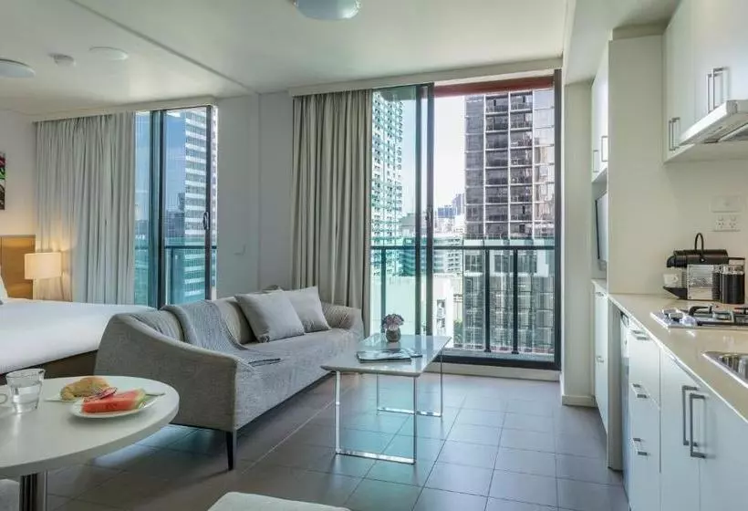 Fraser Place Melbourne