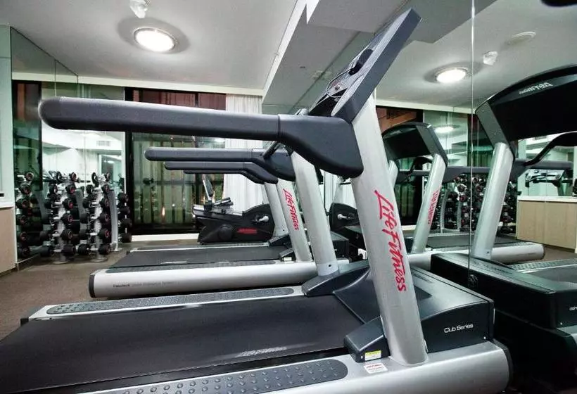 Fraser Place Melbourne