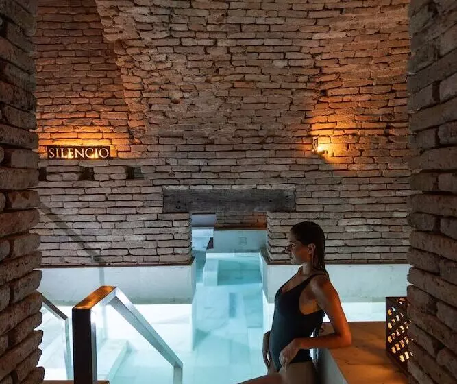 Azur Real Hotel Boutique & Spa