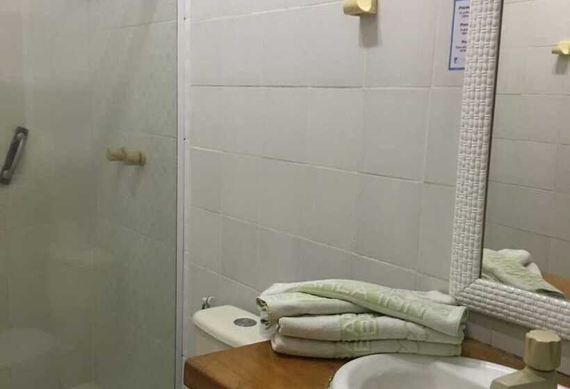 Hotel Barlainn Suites