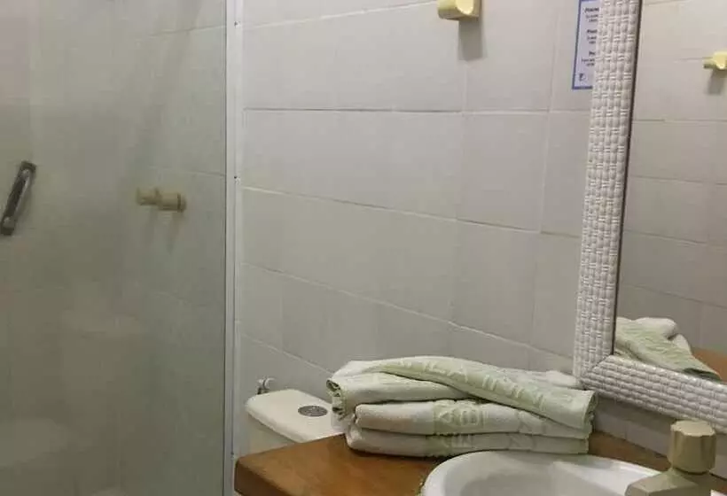 Hotel Barlainn Suites