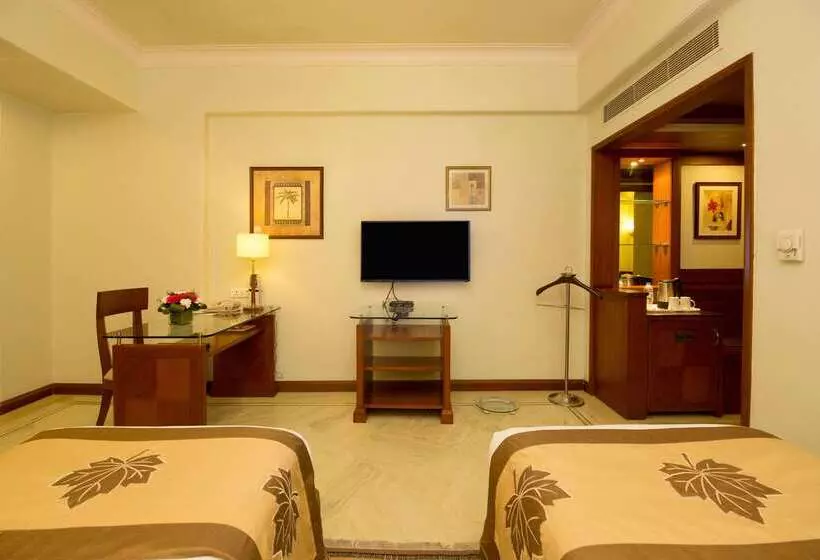 בית מלון כפרי Clarion Bella Casa At Airport