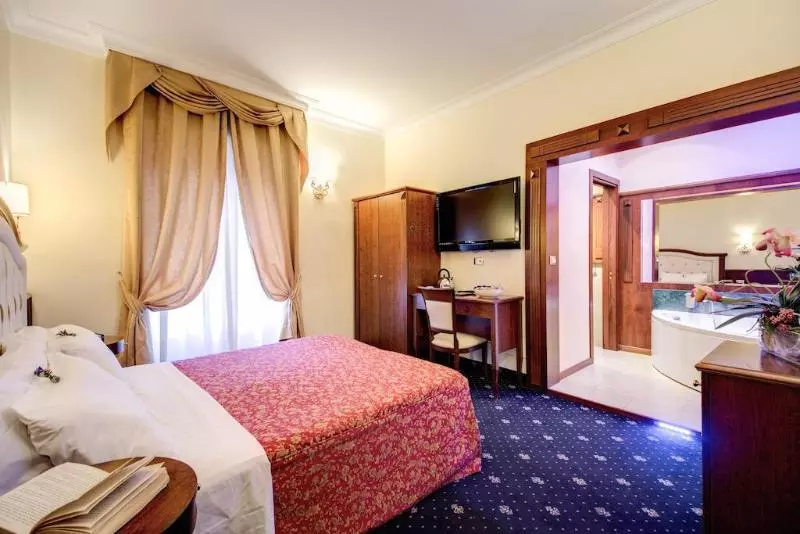 هتل Esedra Inn