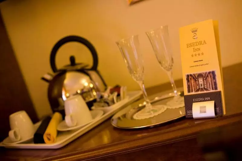 هتل Esedra Inn