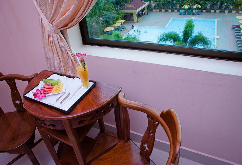 בית מלון כפרי Golden Sand