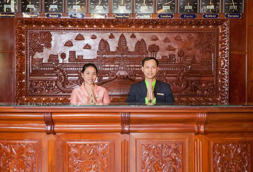 Отель Golden Sand