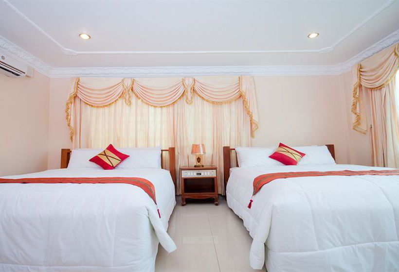 בית מלון כפרי Golden Sand