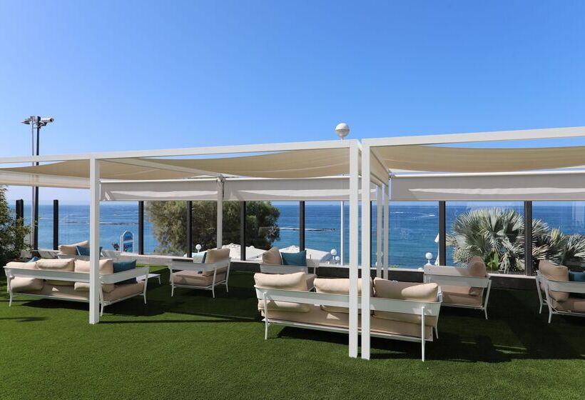 בית מלון כפרי JOIA Salomé by Iberostar - Adults Only