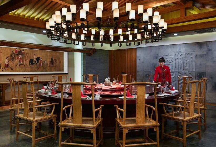 Intercontinental Qingdao, An Ihg Hotel Inside The Olympic Sailing Center