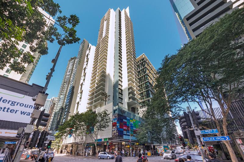 호텔 Oaks Brisbane River City Suites