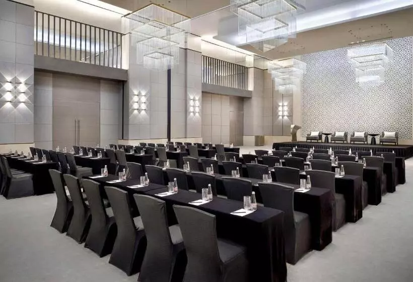 هتل Kempinski Central Avenue Dubai