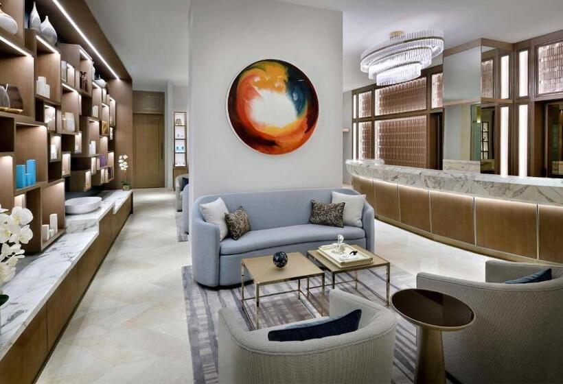 Отель Kempinski Central Avenue Dubai