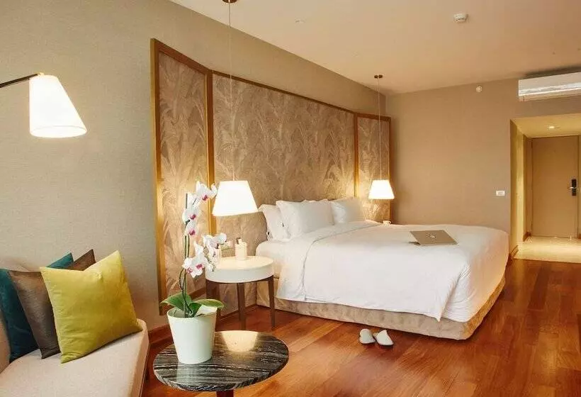 Manto Hotel Lima Mgallery