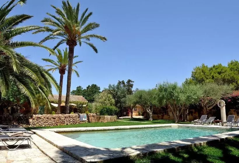 Сельский отель Petit Hotel Es Figueral