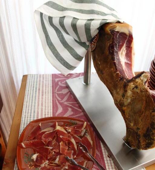 乡村酒店  Petit Hotel Es Figueral