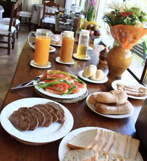 Сельский отель Petit Hotel Es Figueral