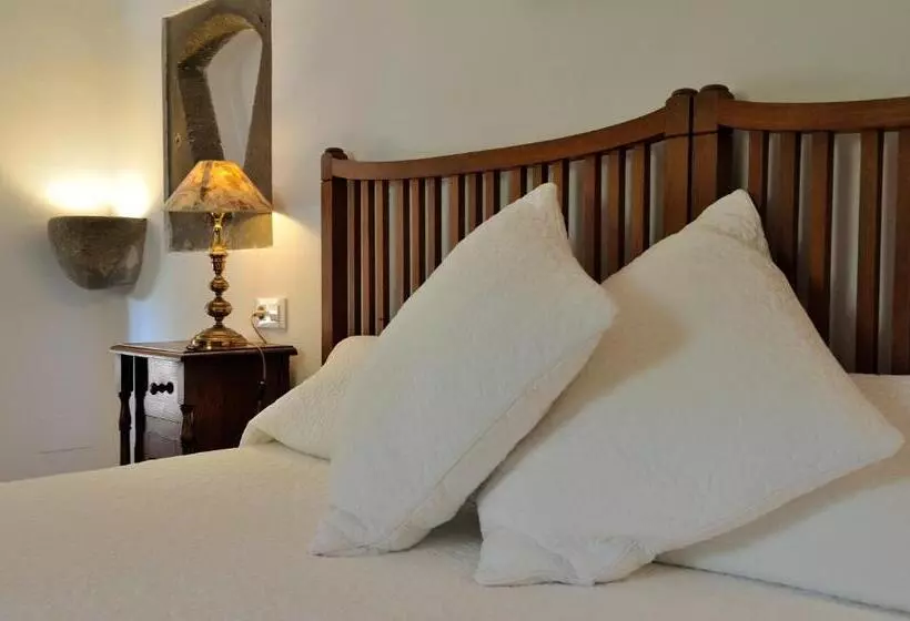 Сельский отель Petit Hotel Es Figueral