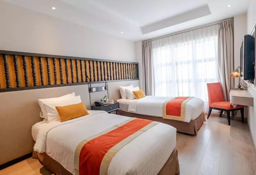 هتل Sanouva Saigon