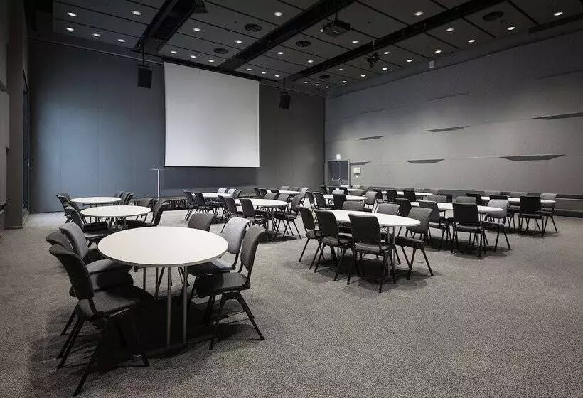 Szálloda Scandic Oslo Airport