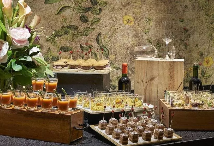 هتل Vincci Selección Posada Del Patio