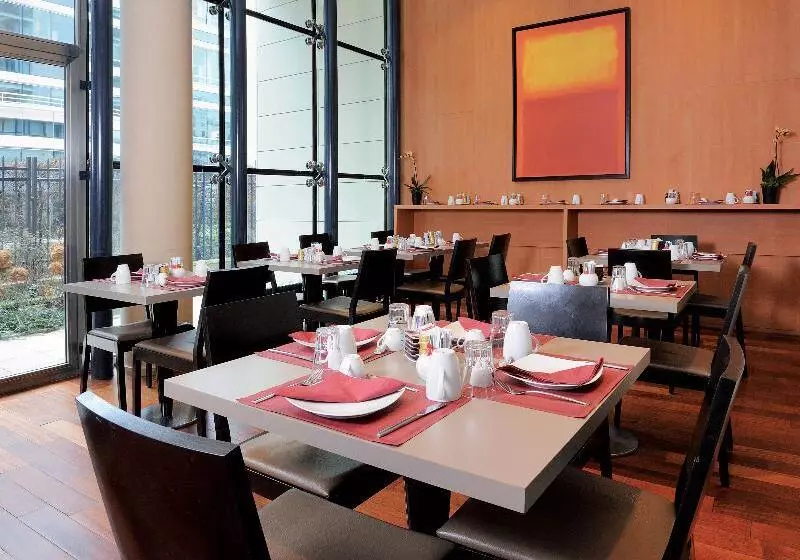 Residhome Bois Colombes Monceau