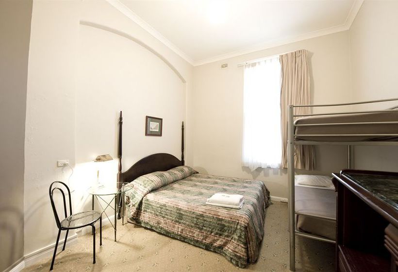 בית מלון כפרי Woolbrokers Hostel Darling Harbour