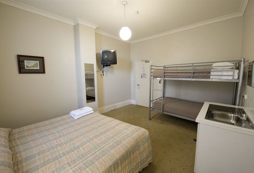 בית מלון כפרי Woolbrokers Hostel Darling Harbour