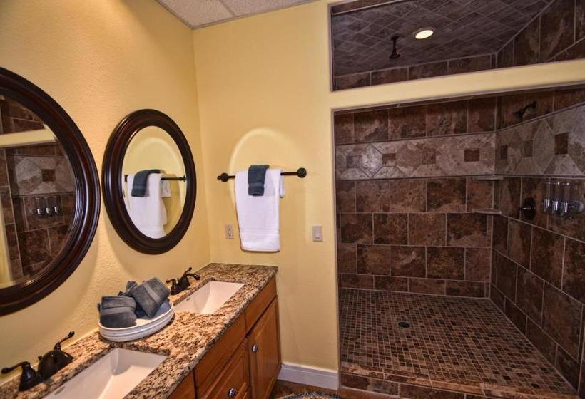 Bed and Breakfast Rampart Range Resort