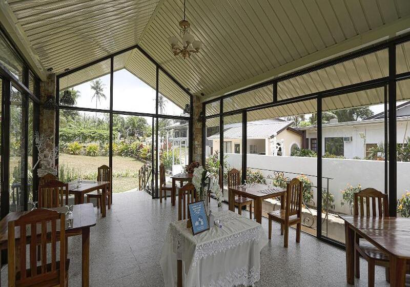 ホテル Oyo 784 Crisol Garden Cafe And Resort