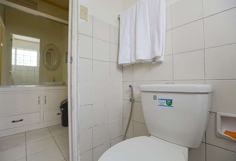 ホテル Oyo 784 Crisol Garden Cafe And Resort