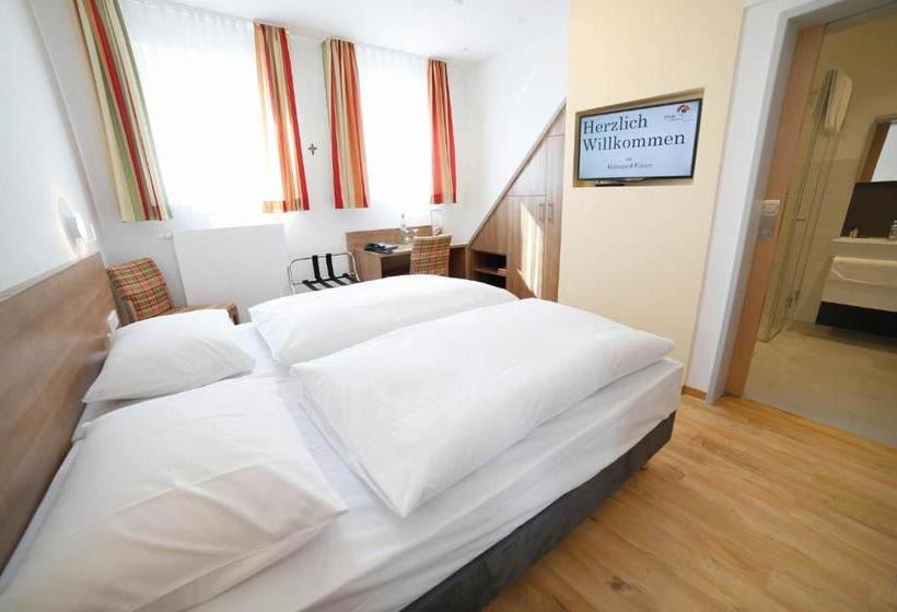 פנסיון Hildegard Forum