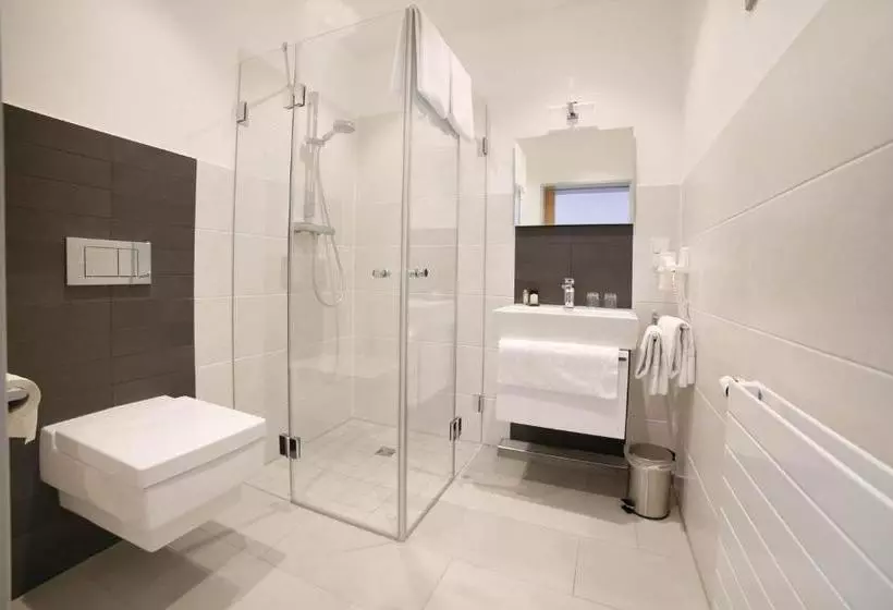 پانسیون Hildegard Forum