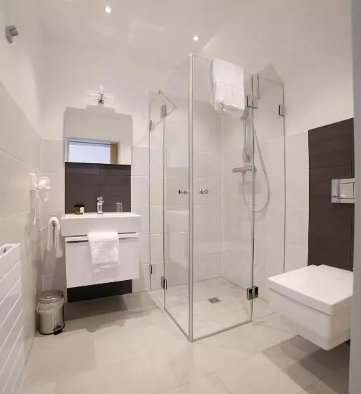 پانسیون Hildegard Forum