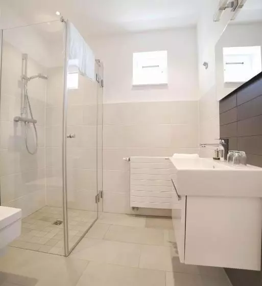 پانسیون Hildegard Forum