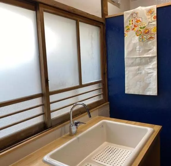 Retkeilymaja 沼津ライダーハウスしんちゃん