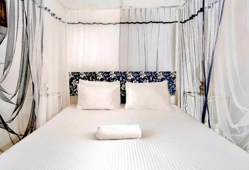 ユースホステル Lost & Found   Colombo