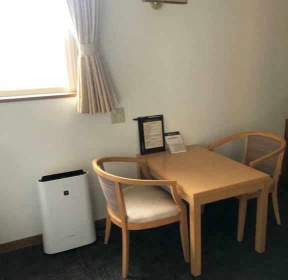 Hotel Plaisir Tachikawa