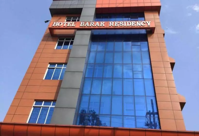 ホテル Barak Residency  A Premium