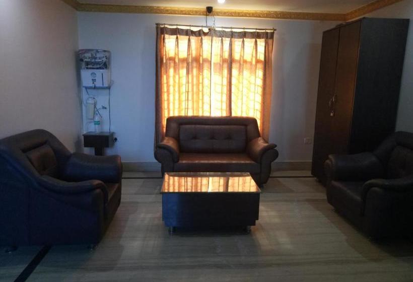 Hotel Barak Residency  A Premium