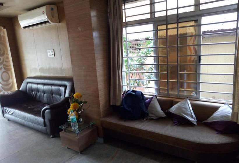 Hotel Barak Residency  A Premium