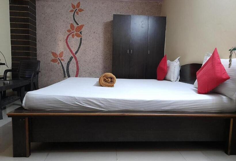 ホテル Maruthi Residency Inn L B Nagar