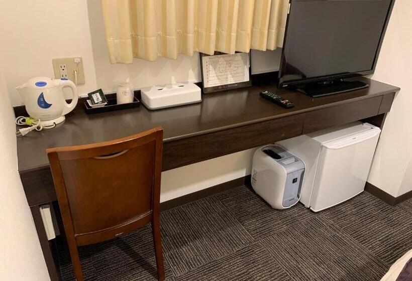 Hotel Plaisir Tachikawa