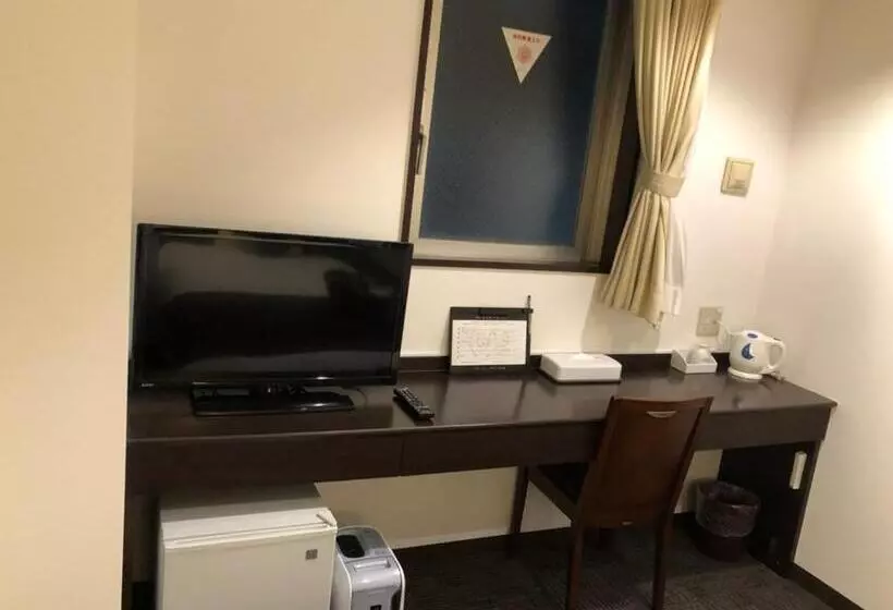 Hotelli Plaisir Tachikawa