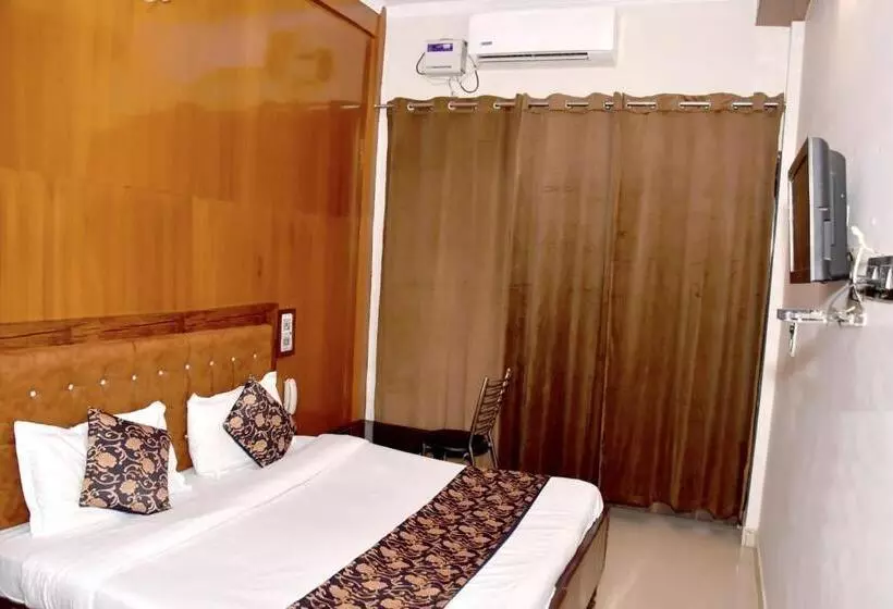 ホテル Rajat Residency Bijnor