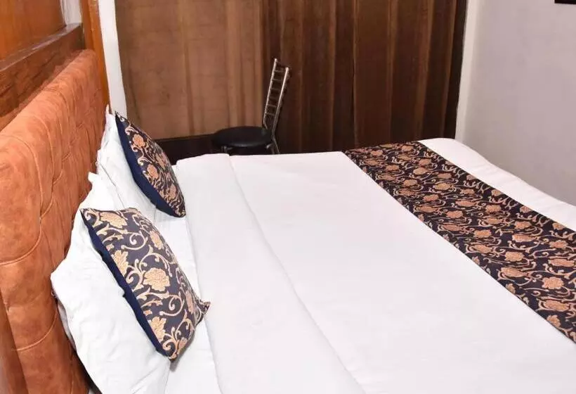 ホテル Rajat Residency Bijnor