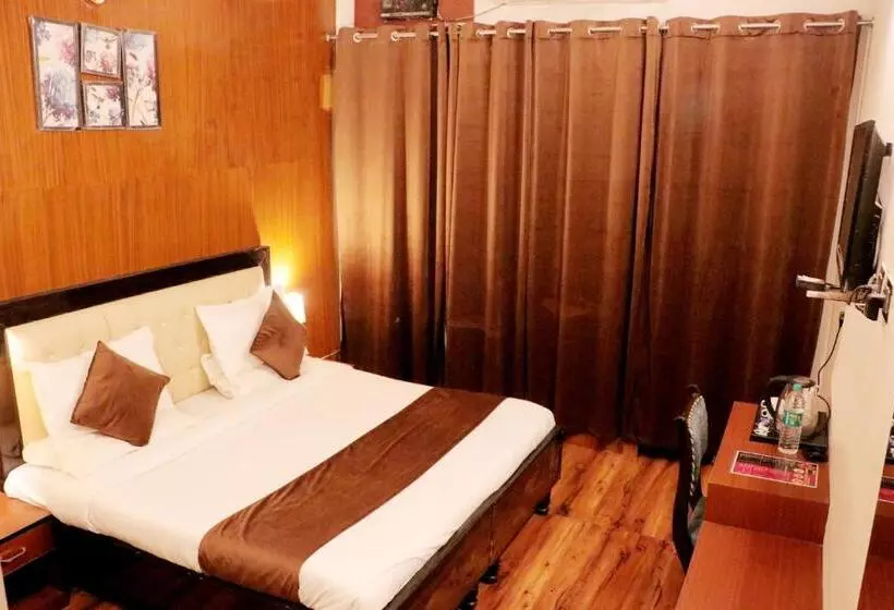 ホテル Rajat Residency Bijnor